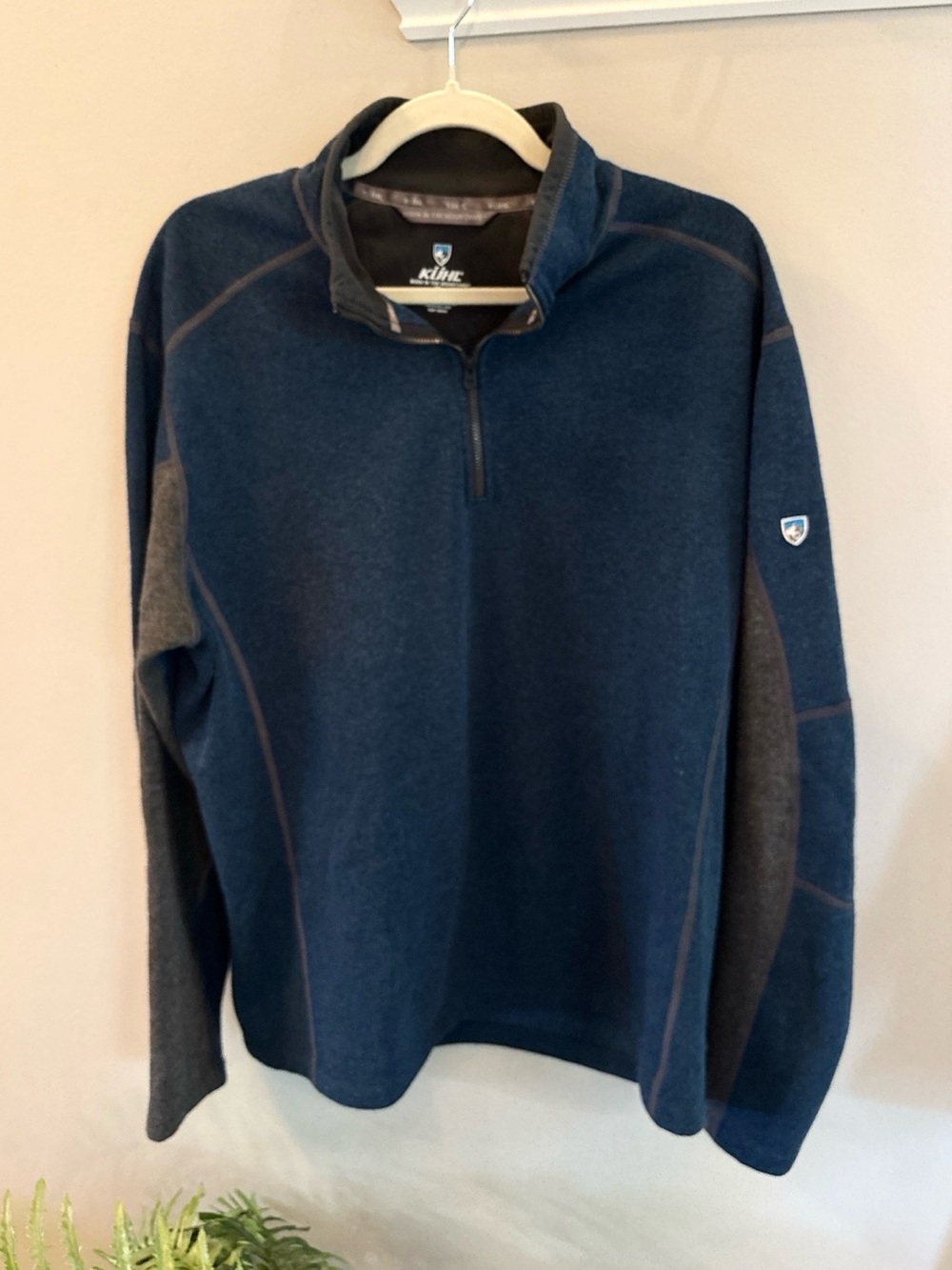KÜHL Mens XL Blue Quarter Zip Fleece Pullover Sweater Outdoor Hiking Performance